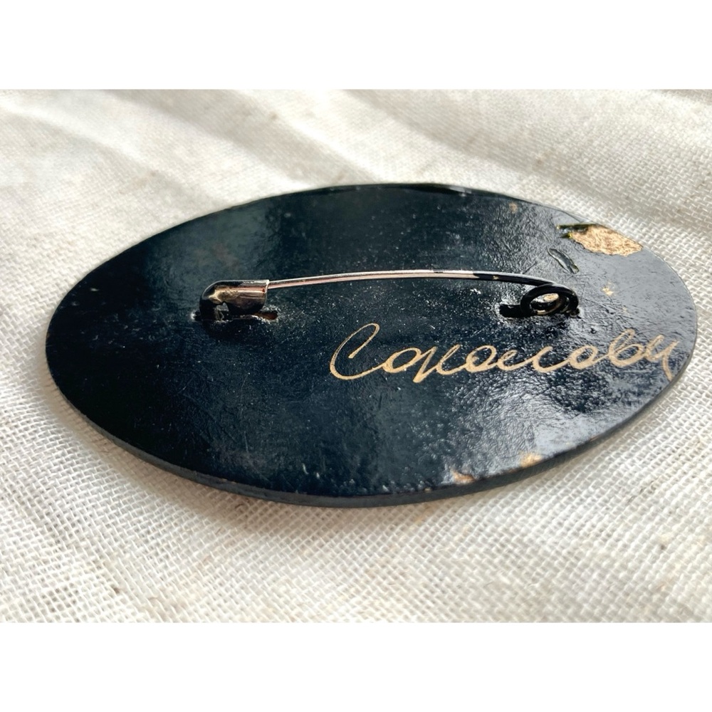 Vintage Russian Lacquer Hand Painted Fruit Brooch/Pin Black Oval Signed - Picture 4 of 7